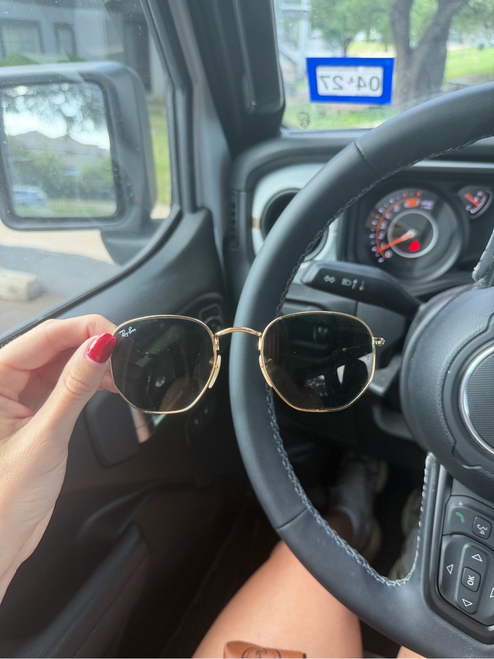 Ray-Ban Gold Frame Sunglasses with Dark Green Lenses